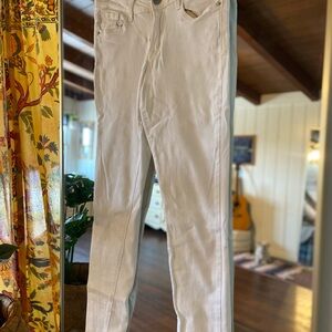 Old Navy Women's White Skinny Jeans